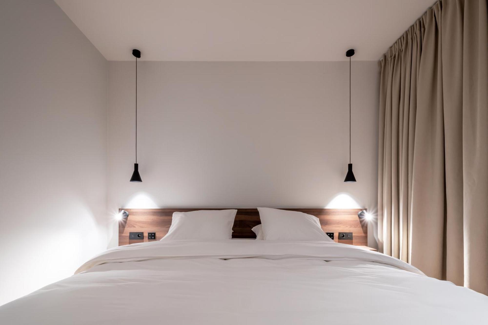 One Two Four - Hotel & Spa Gent Exterior foto